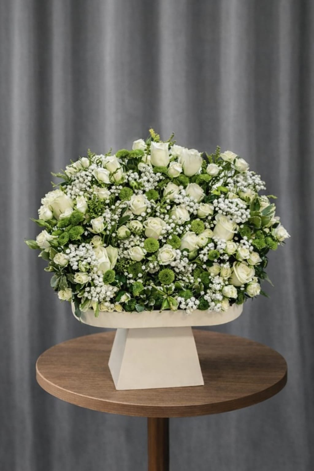White Elegance Floral Stand