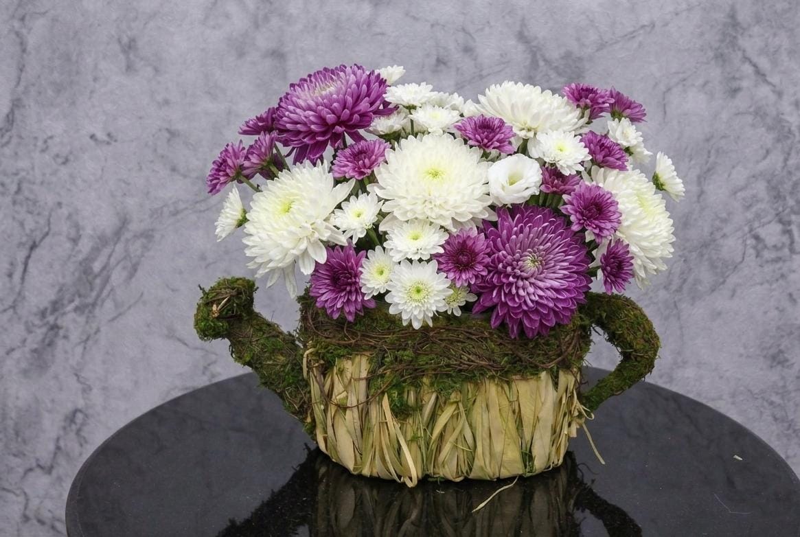 Purple and White Chrysanthemum Teapot